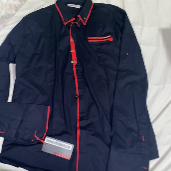 Brand new Prada button up - Picture 3 of 9